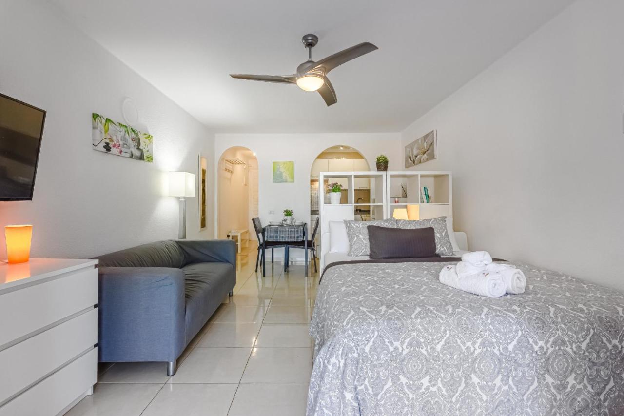 Fantastic Large Studio In Front Of Beach Heated Pool Wifi Арона Экстерьер фото
